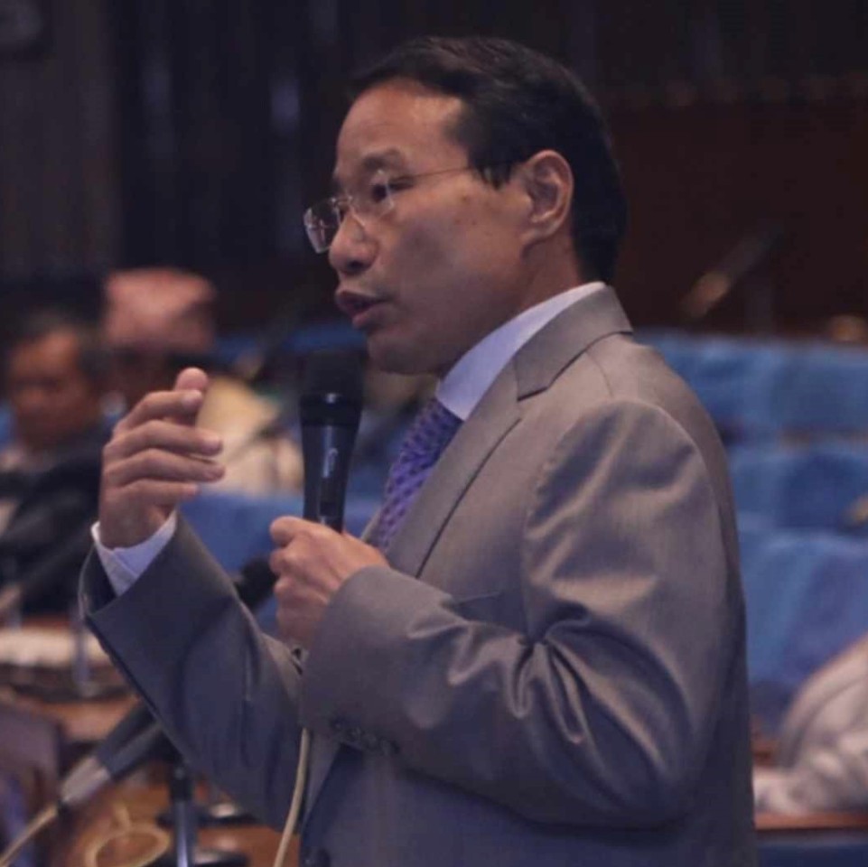 सार्वजनिक ऋणलाई उत्पादनमूलक काममा खर्च गरिएको अर्थमन्त्रीद्वारा जानकारी